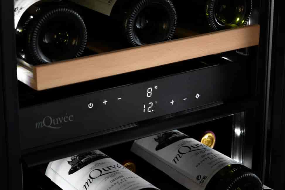 mQuvée vinkyl, WineCave 700 40D Anthracite svart mQuvée vinkyl, WineCave 700 40D Anthracite svart