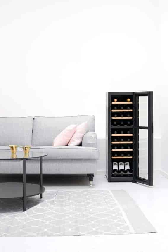 Cavin Fristående vinkyl - Northern Collection 27 Svart - 27 Flaskor Cavin Fristående vinkyl - Northern Collection 27 Svart - 27 Flaskor